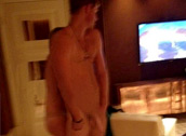 Zac Efron nude in Australia